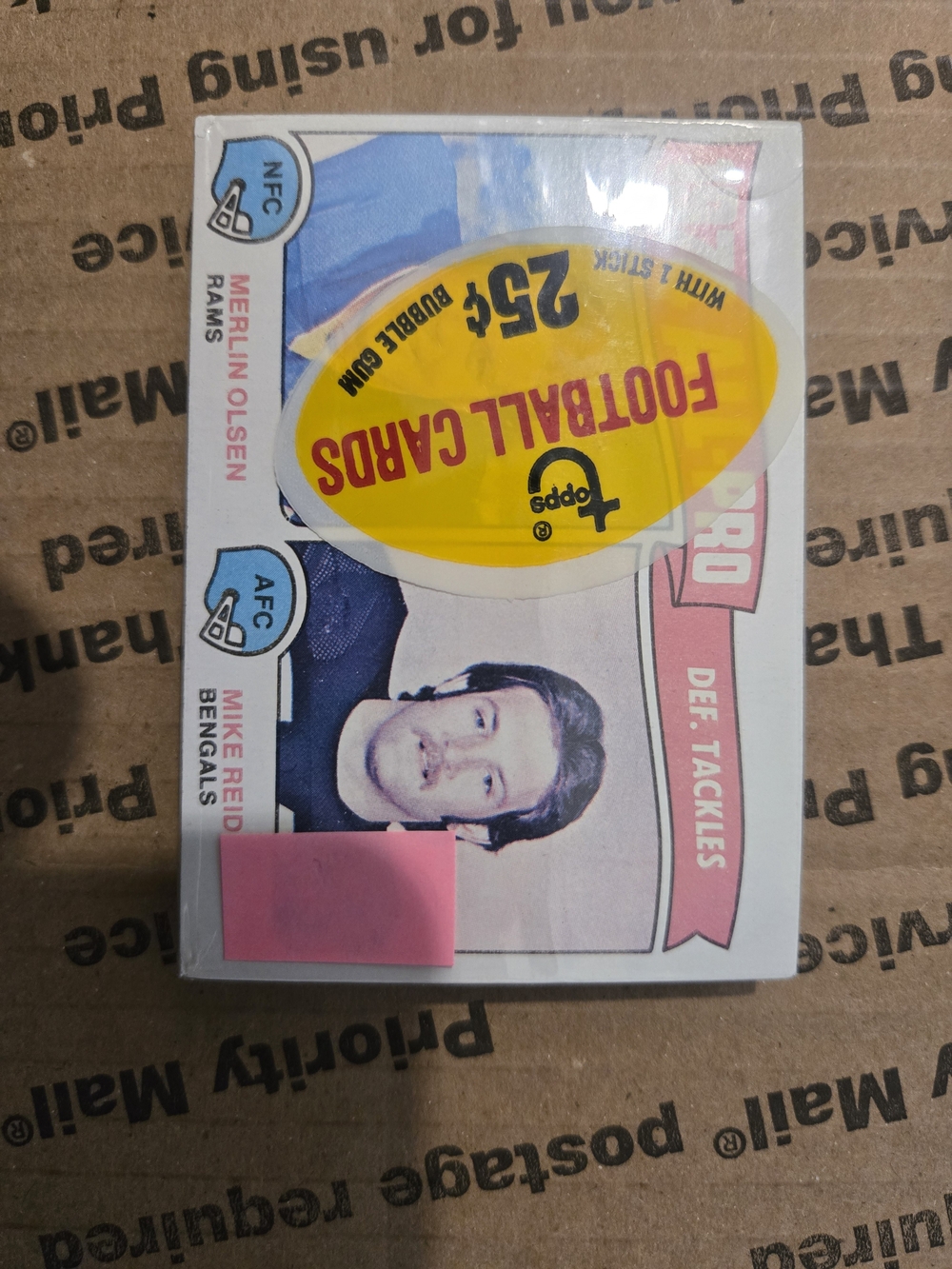 Original 1975 Topps Football Sealed Cello Pack Merlin Olsen Front